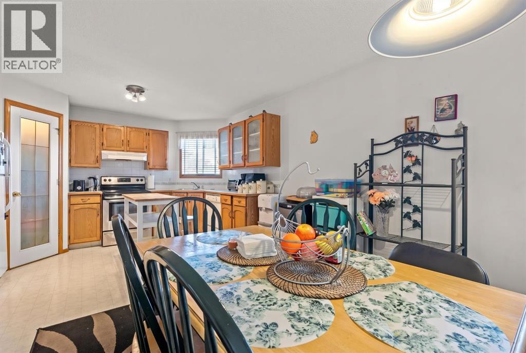 92 Del Ray Close NE, Calgary, Alberta  T1Y 6Y9 - Photo 9 - A2349025