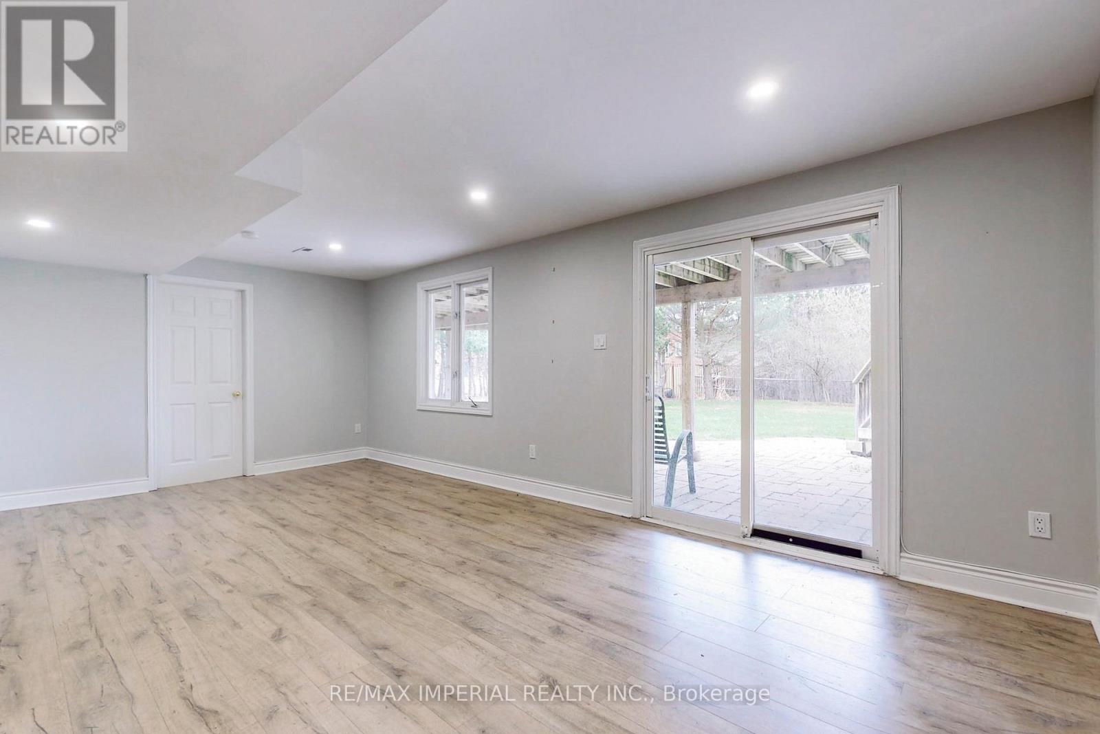 2 Craigleith Crescent, Richmond Hill, Ontario  L4E 2L5 - Photo 31 - N13858602