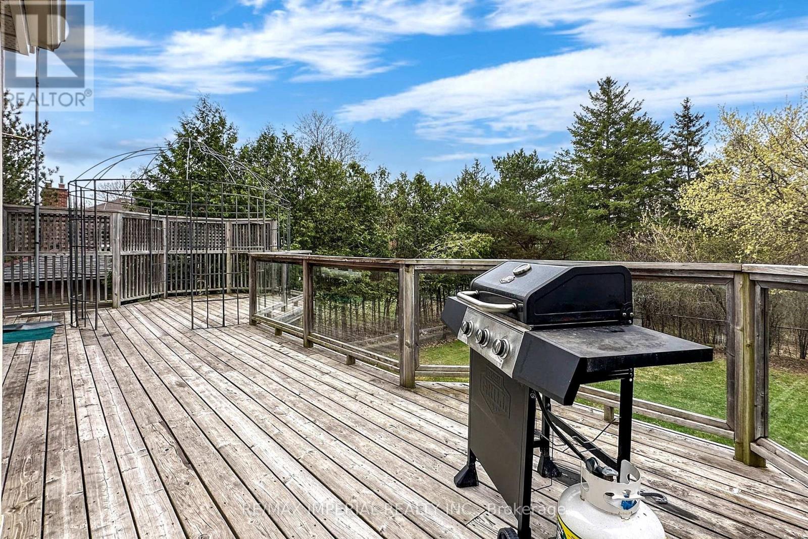 2 Craigleith Crescent, Richmond Hill, Ontario  L4E 2L5 - Photo 37 - N13858602