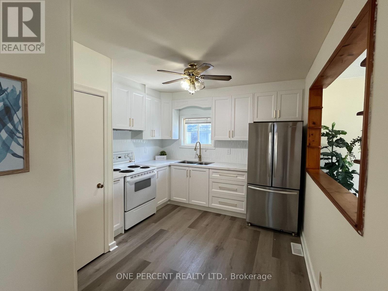177 Atherley Road, Orillia, Ontario  L3V 1N5 - Photo 11 - S13858640