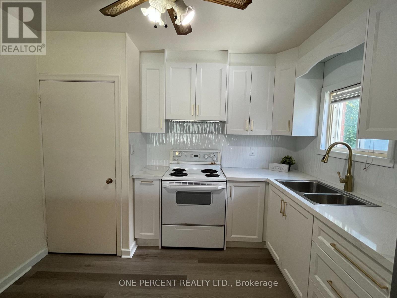 177 Atherley Road, Orillia, Ontario  L3V 1N5 - Photo 14 - S13858640