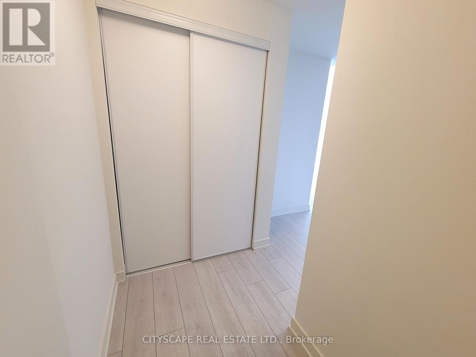 607 - 8010 Derry Road, Milton, Ontario  L9T 9N3 - Photo 3 - W13858552
