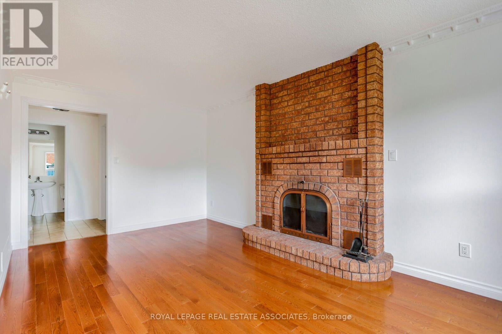 1410 Wakehurst Crescent, Oakville, Ontario  L6J 6T6 - Photo 26 - W13858636