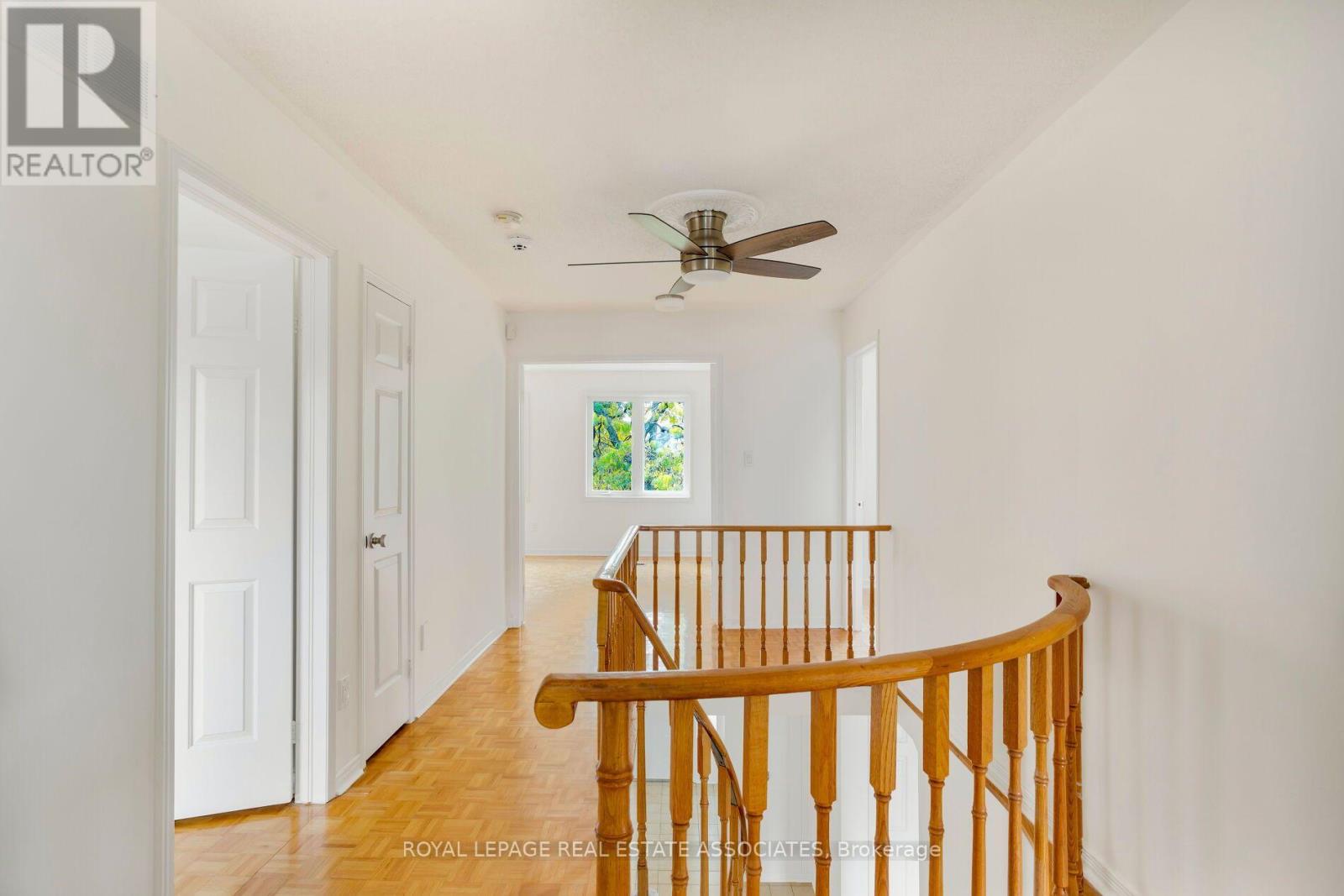 1410 Wakehurst Crescent, Oakville, Ontario  L6J 6T6 - Photo 29 - W13858636