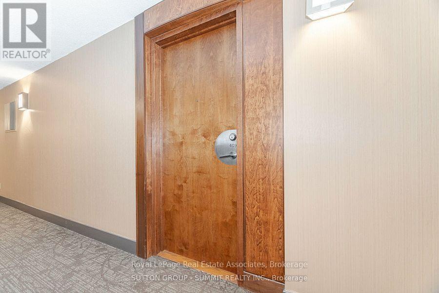409 - 3880 Duke Of York Boulevard, Mississauga, Ontario  L5B 4M7 - Photo 2 - W13858644