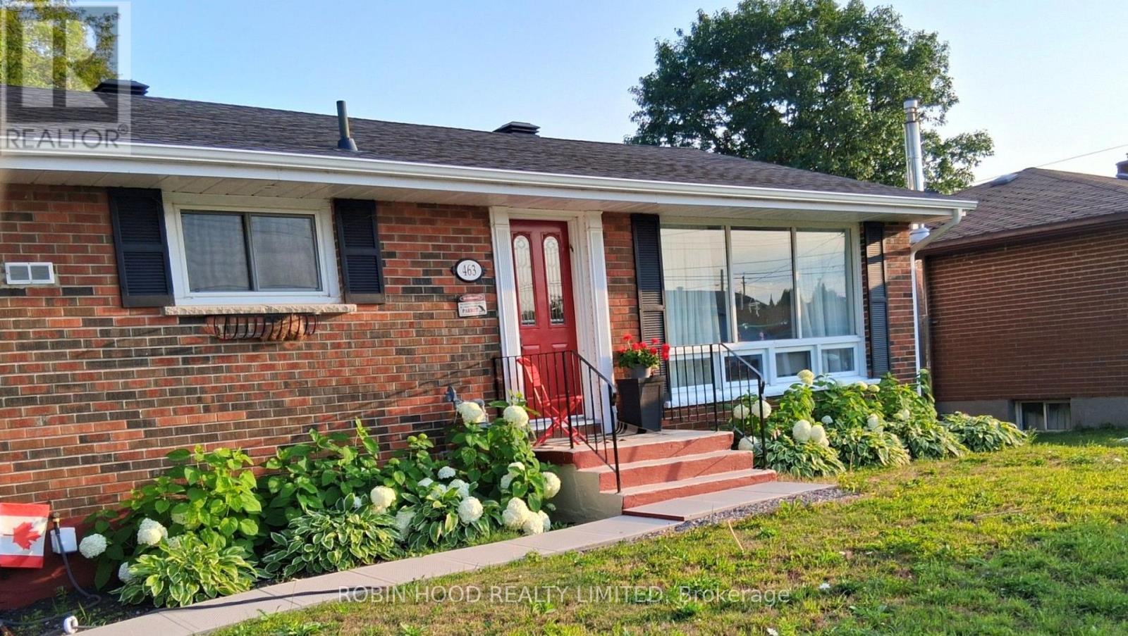 463 Greenwood Avenue, North Bay, Ontario  P1B 5G3 - Photo 2 - X13858544