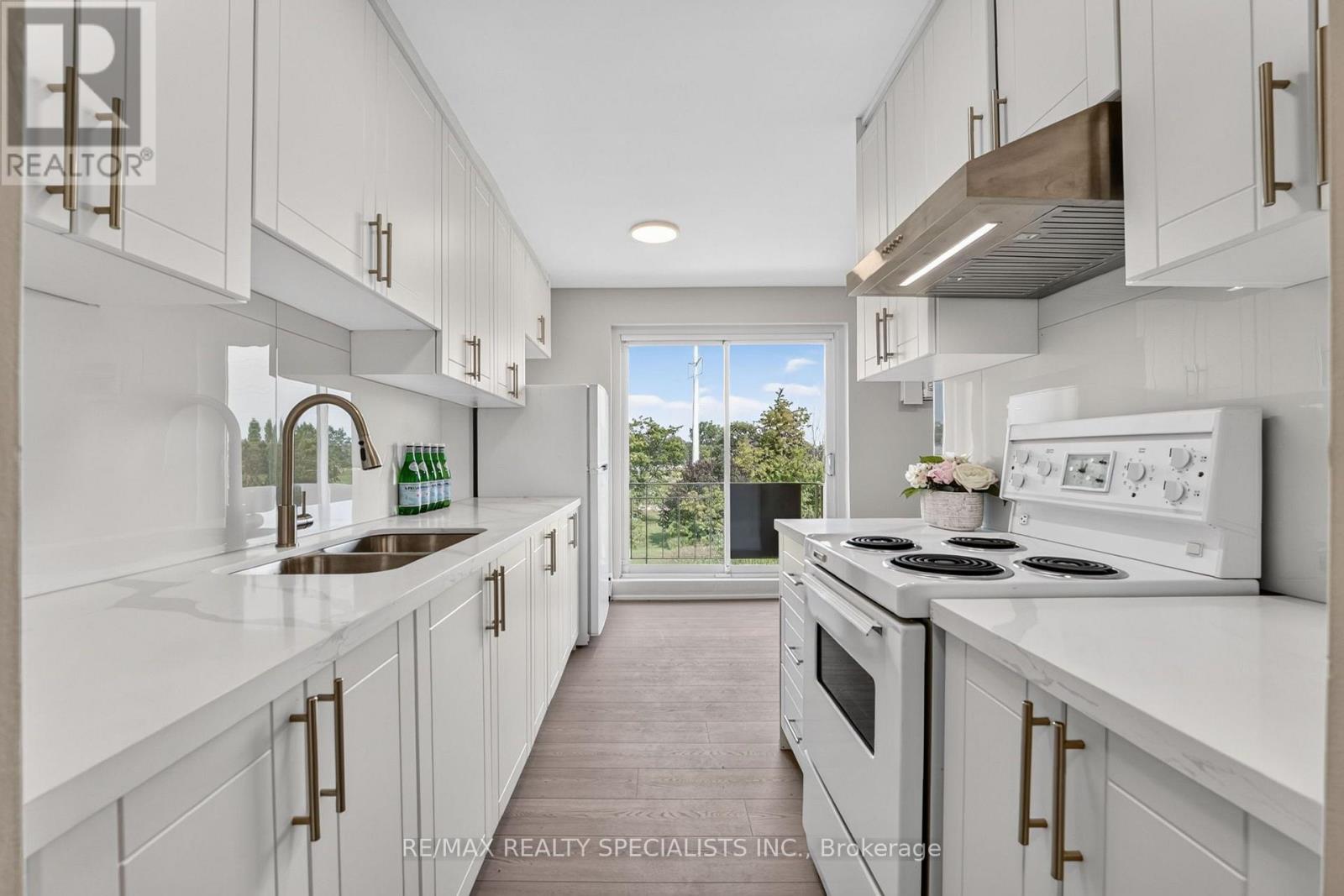 33 - 426 Queenston Street, St. Catharines, Ontario  L2P 2Y2 - Photo 10 - X13858568