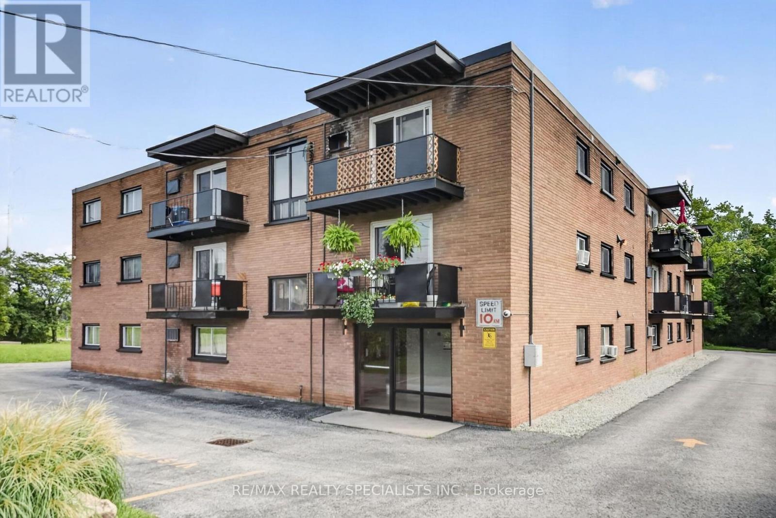 33 - 426 Queenston Street, St. Catharines, Ontario  L2P 2Y2 - Photo 30 - X13858568