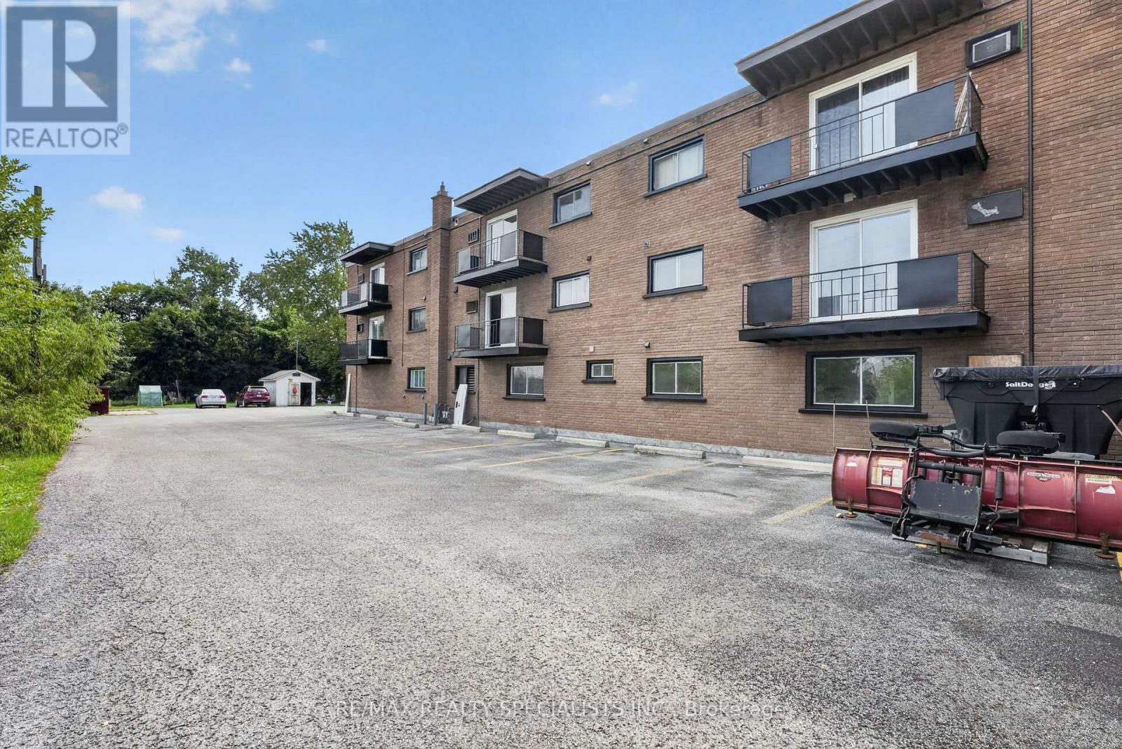 33 - 426 Queenston Street, St. Catharines, Ontario  L2P 2Y2 - Photo 33 - X13858568