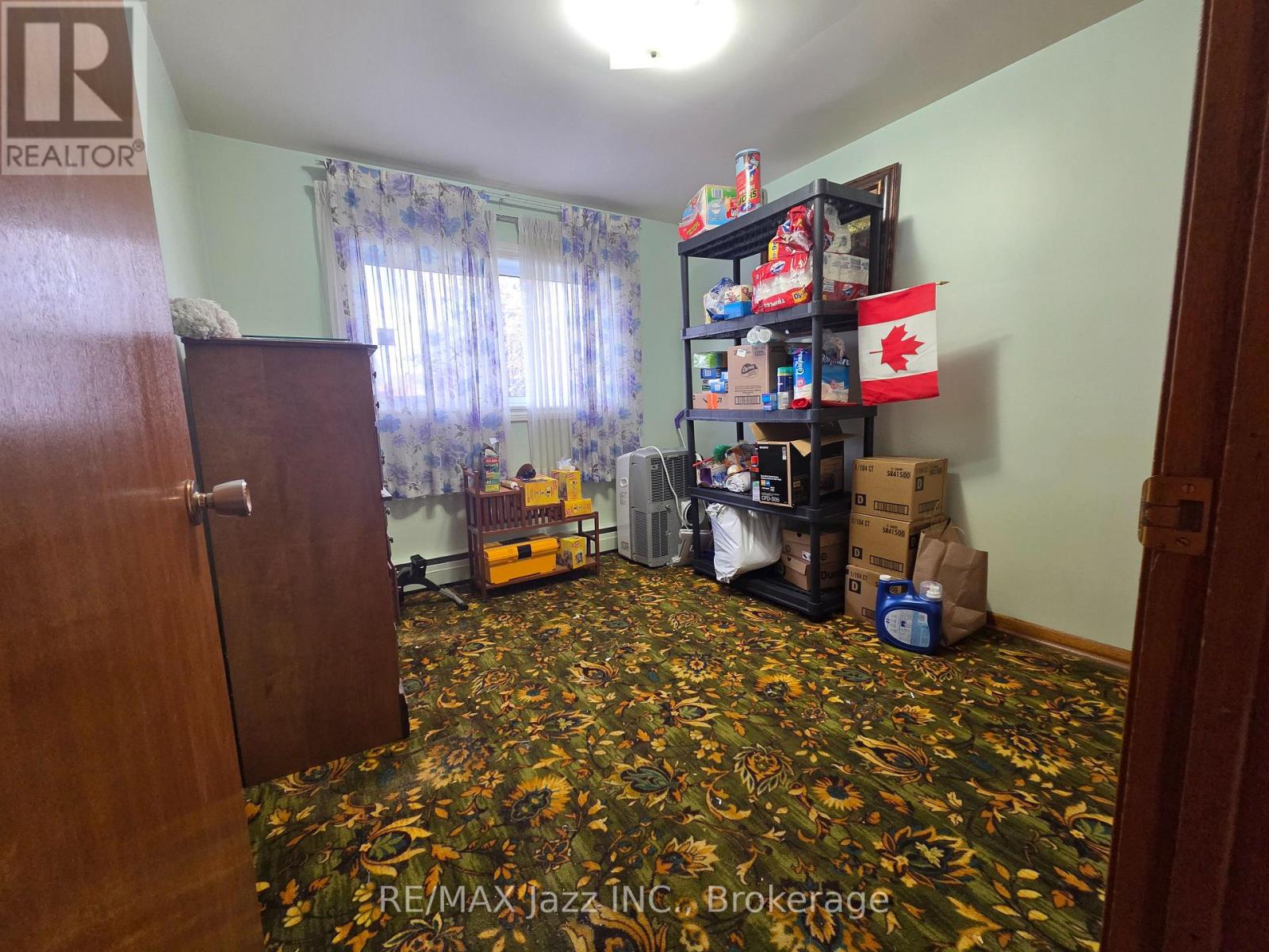 302 Poplar Street, Oshawa, Ontario  L1H 6P7 - Photo 12 - E13858224