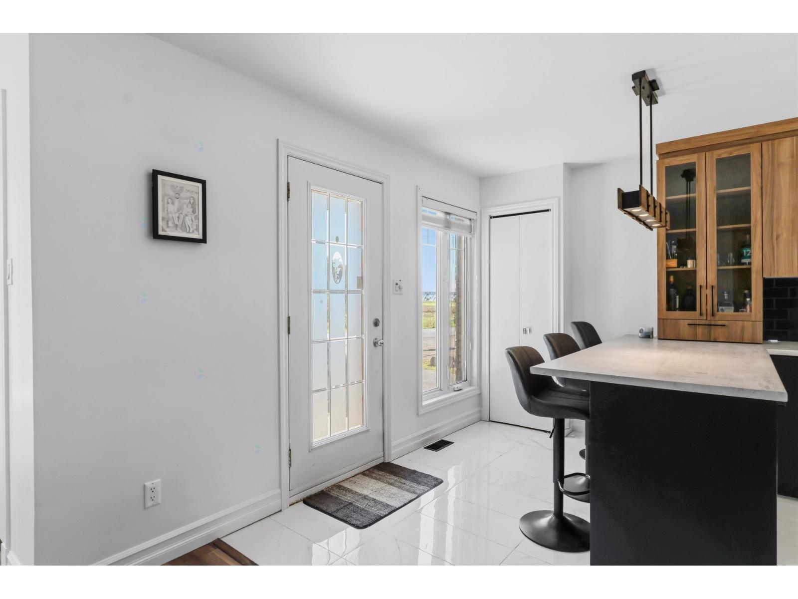 133 Rg St-Joseph Saint-Chrysostome Quebec Canada J0S1R0 3