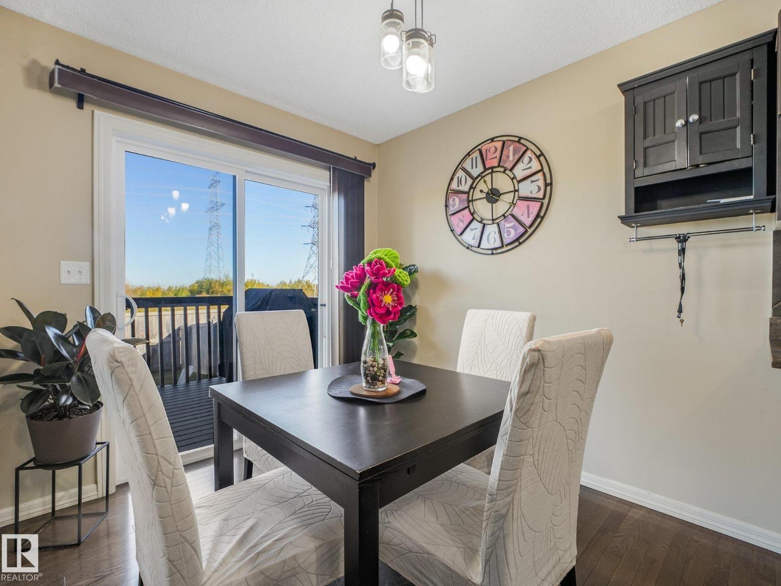 5220 1A AV SW