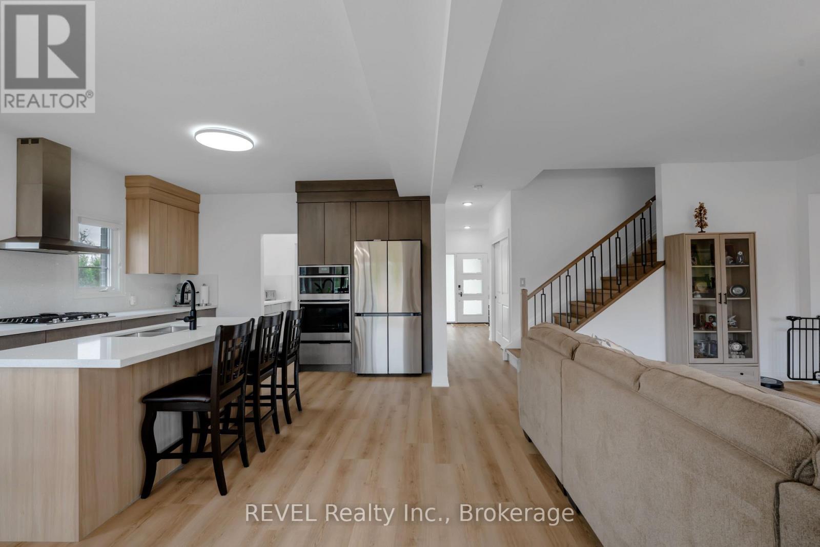 12 Westcott Road, Welland (West Welland), Ontario  L3C 0K9 - Photo 10 - X13858682