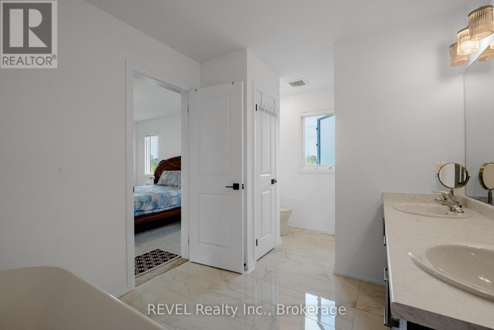 12 Westcott Road, Welland (West Welland), Ontario  L3C 0K9 - Photo 28 - X13858682