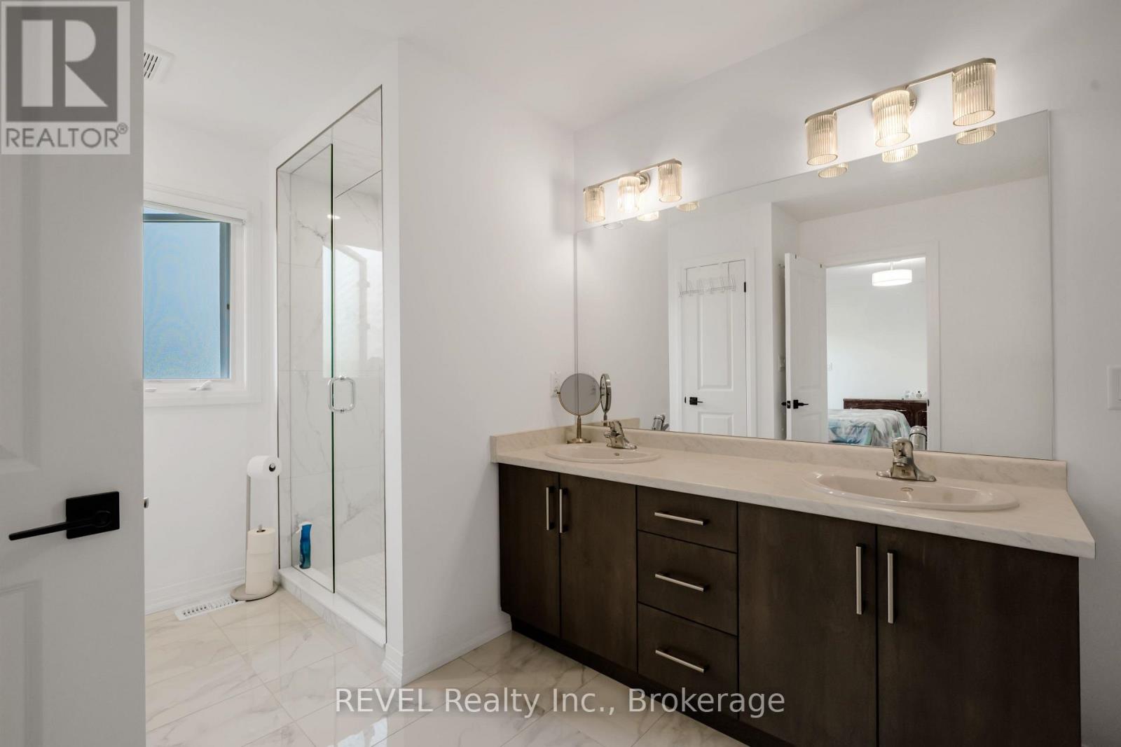 12 Westcott Road, Welland (West Welland), Ontario  L3C 0K9 - Photo 29 - X13858682