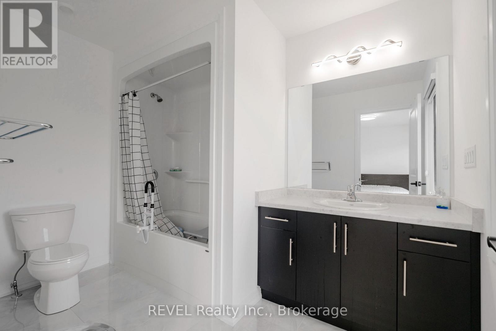 12 Westcott Road, Welland (West Welland), Ontario  L3C 0K9 - Photo 31 - X13858682