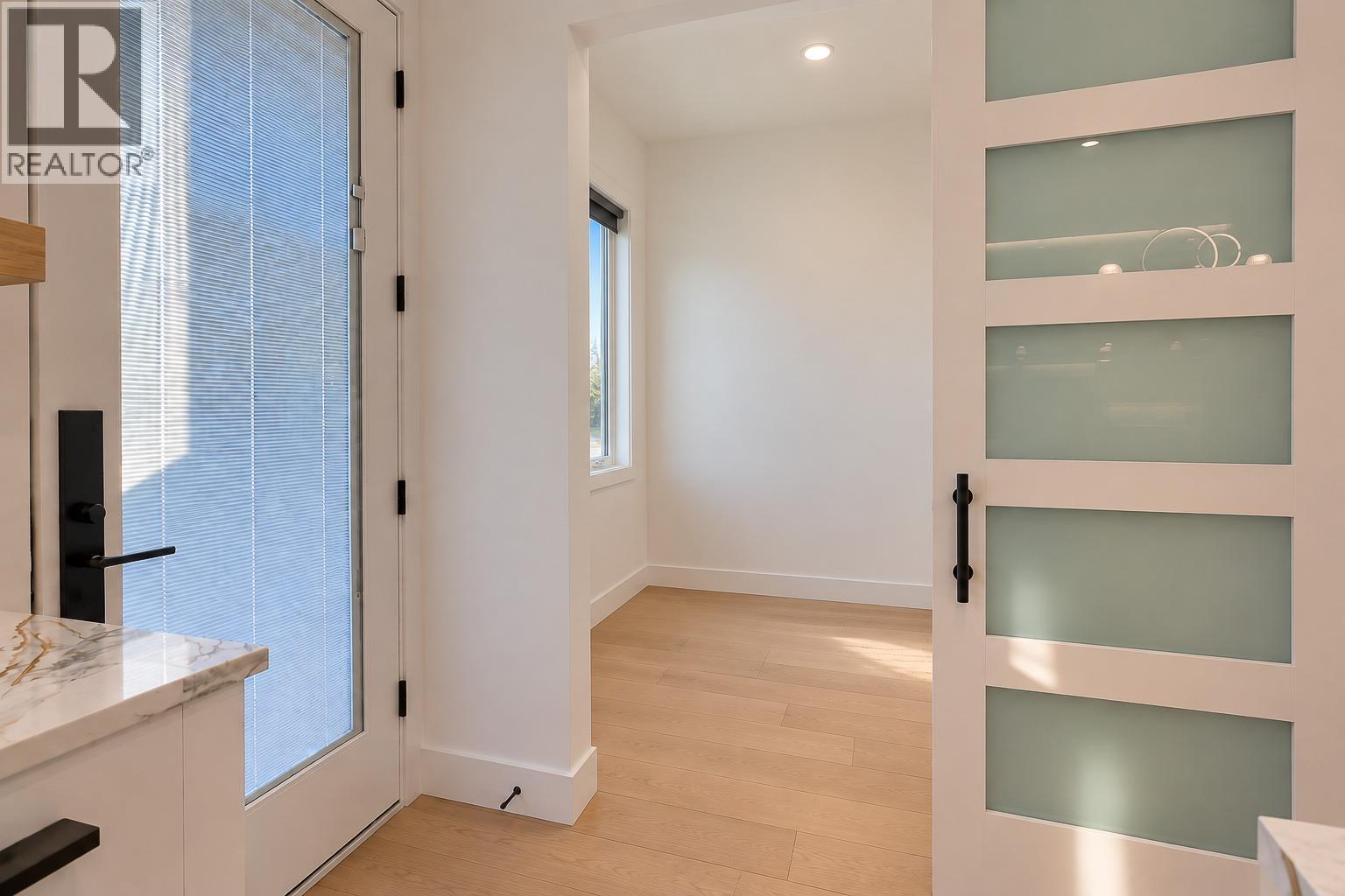 4670 Todd Street, Vancouver, British Columbia  V5R 3P8 - Photo 18 - R3171223