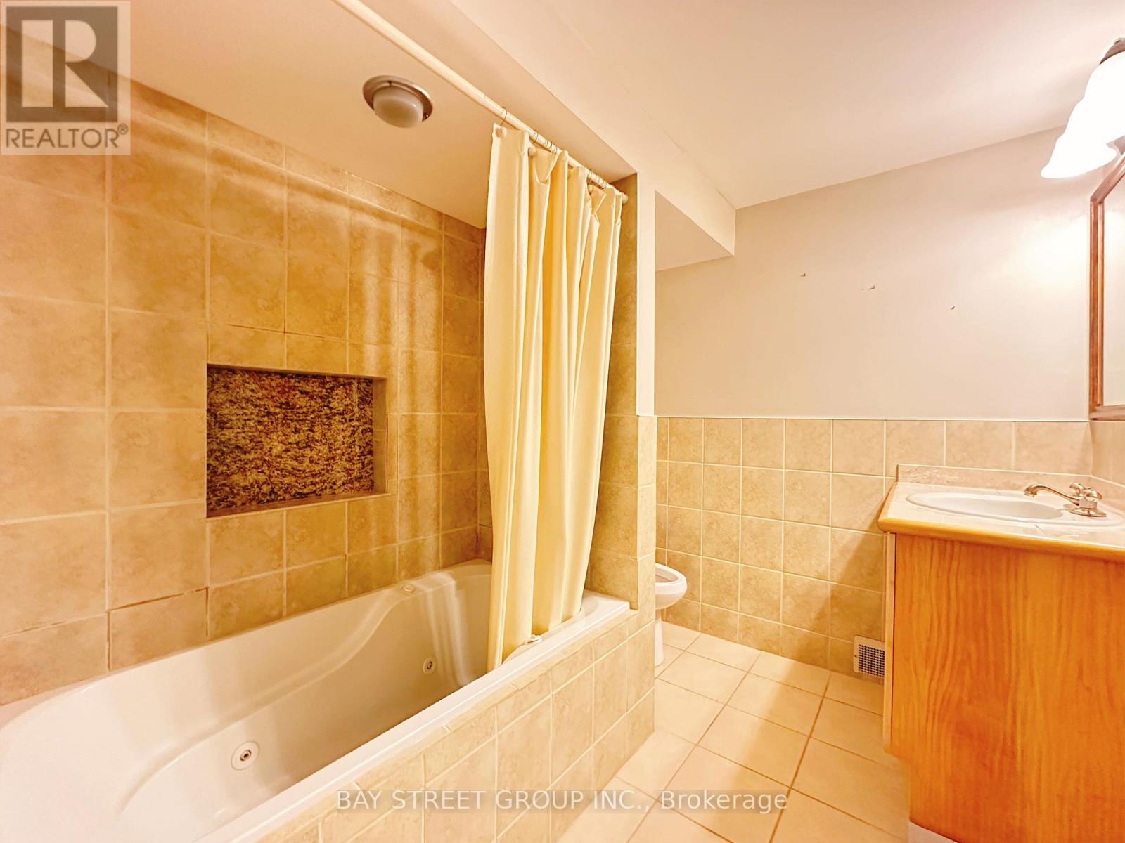 Basement - 77 Greenbank Drive, Richmond Hill, Ontario  L4E 4C7 - Photo 17 - N13858688