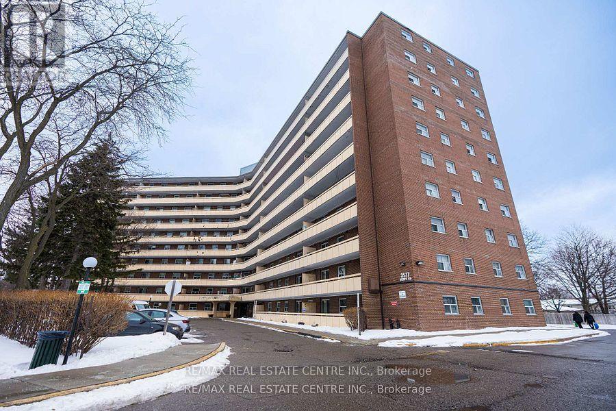 207 - 3577 DERRY ROAD, mississauga (malton), Ontario