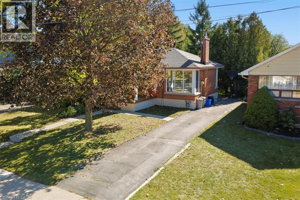 56 EVERTON Place, Hamilton, Ontario