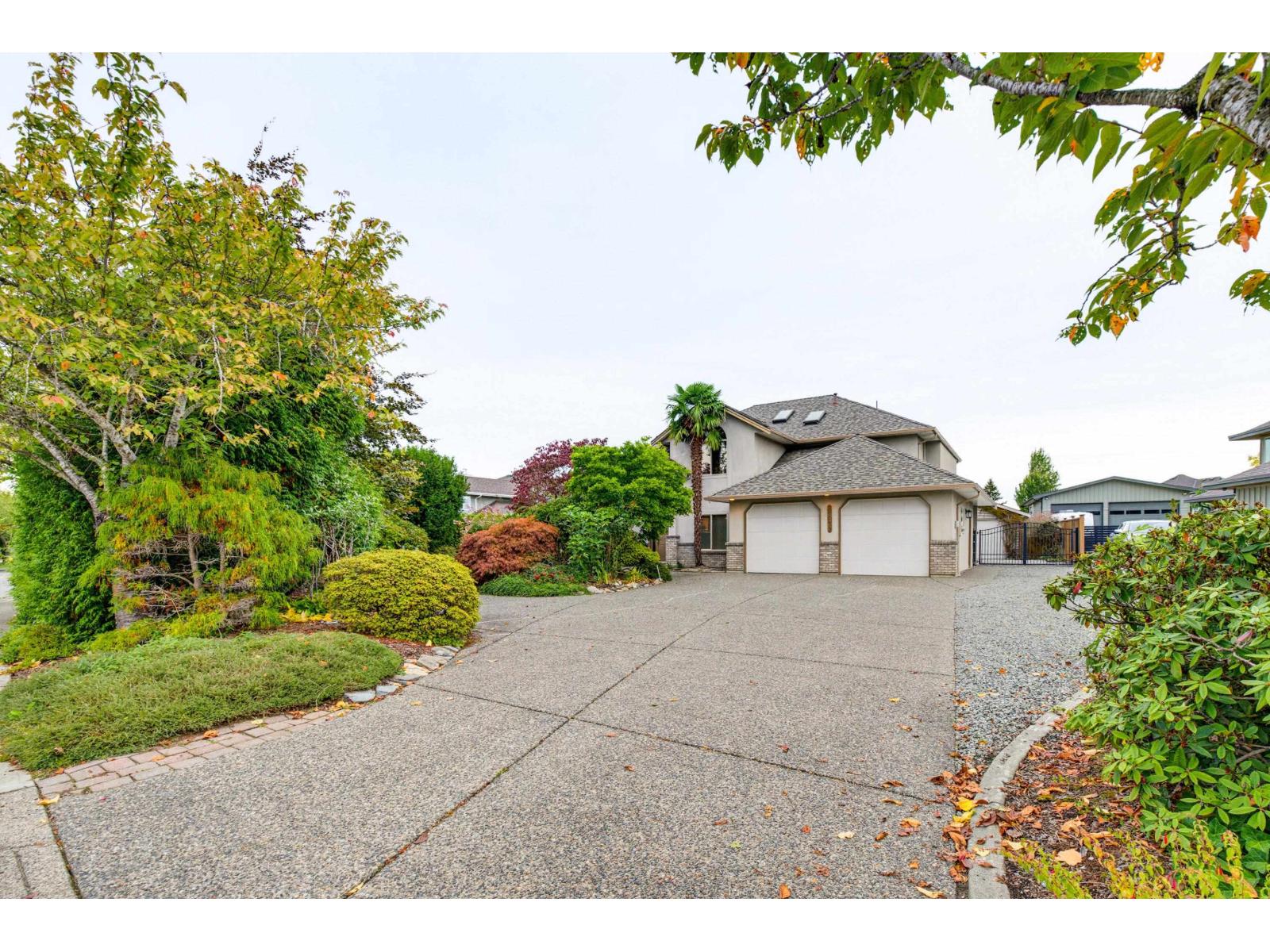 21679 52 AVENUE, Langley, British Columbia