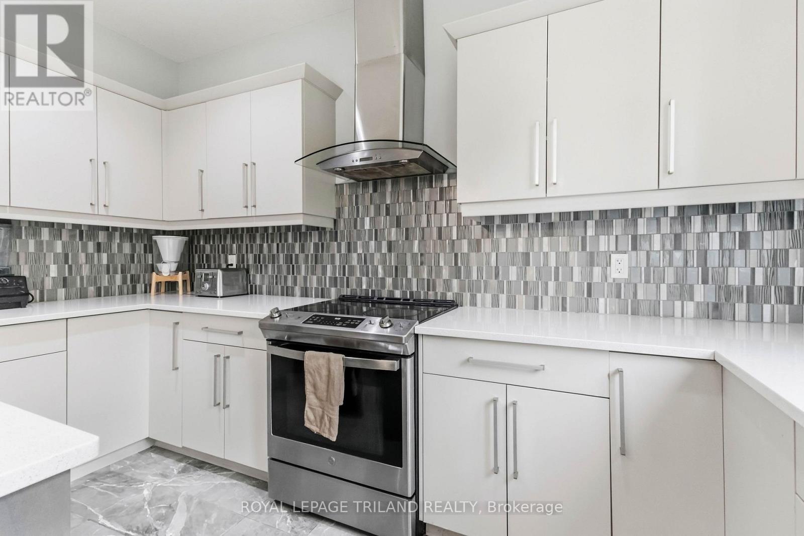 1312 Sandbar Street, London North, Ontario  N6H 5J9 - Photo 18 - X13858746