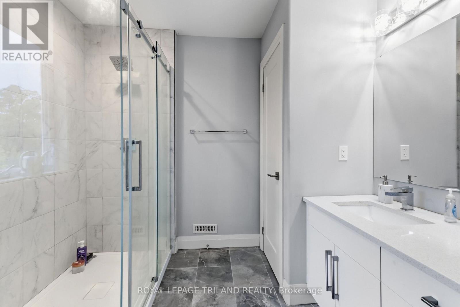 1312 Sandbar Street, London North, Ontario  N6H 5J9 - Photo 37 - X13858746