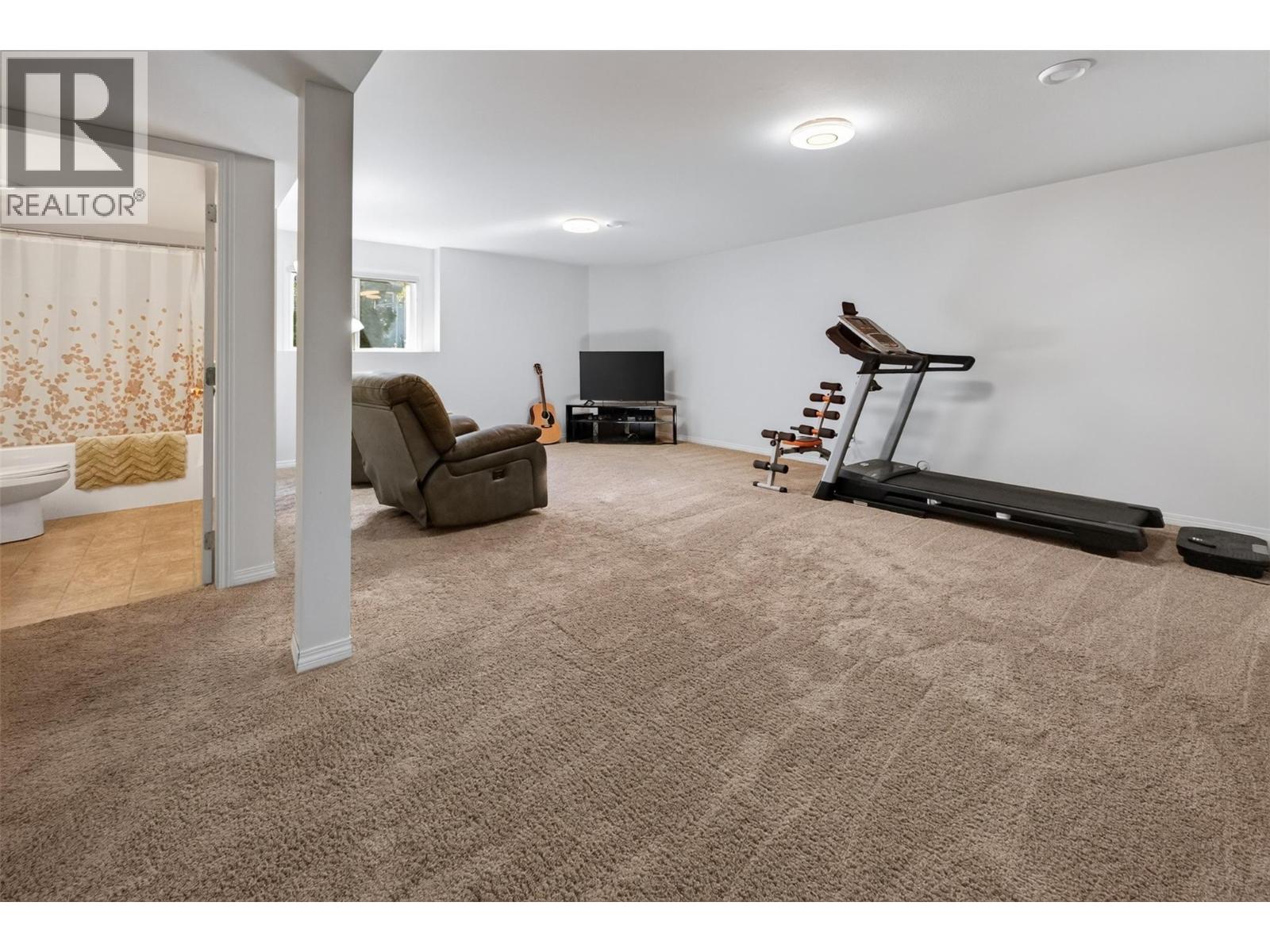 1380 Loseth Drive, Kelowna, British Columbia  V1P 1M8 - Photo 55 - 10402338