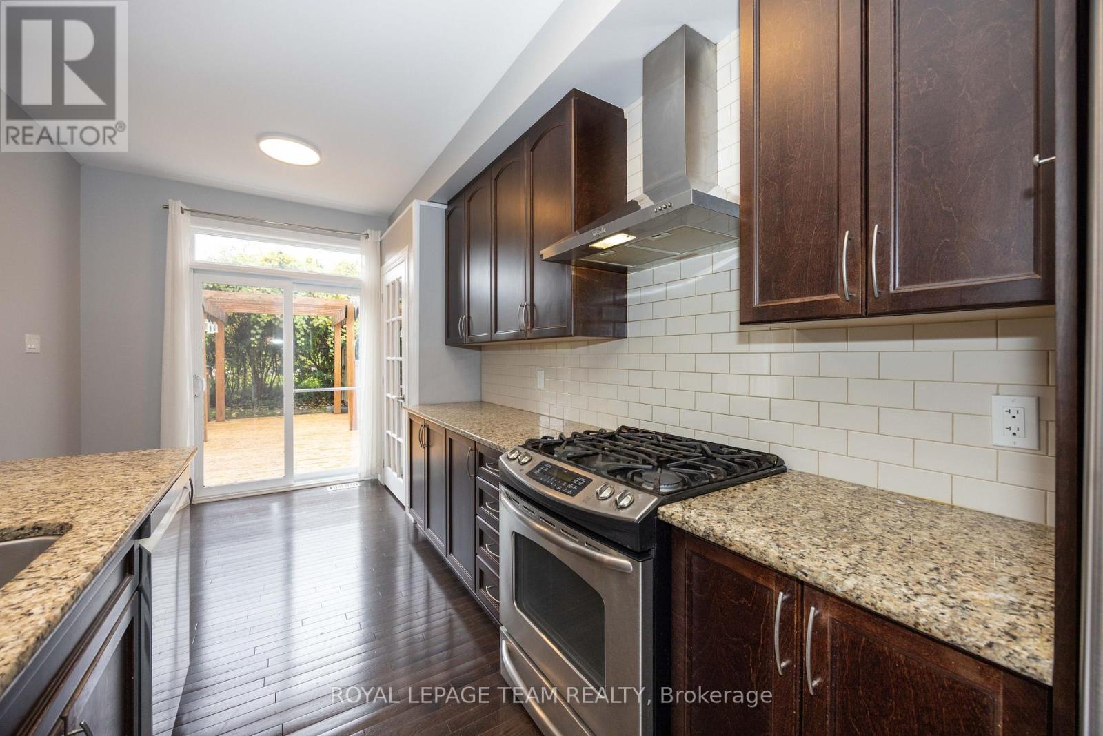 122 Highbury Park Drive S, Ottawa, Ontario  K2J 5Y1 - Photo 14 - X13858764