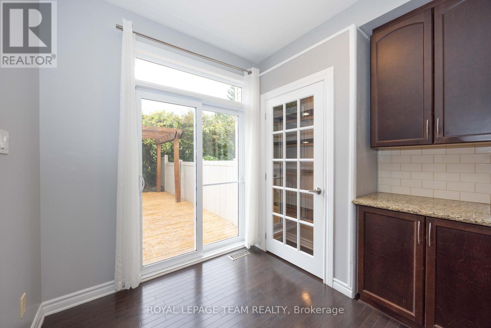 122 Highbury Park Drive S, Ottawa, Ontario  K2J 5Y1 - Photo 16 - X13858764