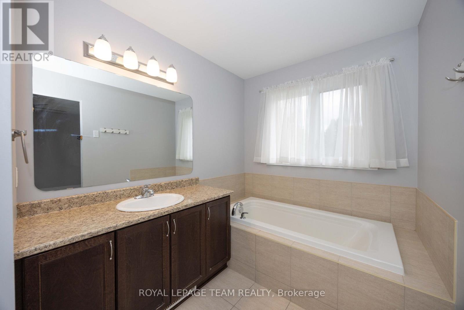 122 Highbury Park Drive S, Ottawa, Ontario  K2J 5Y1 - Photo 26 - X13858764