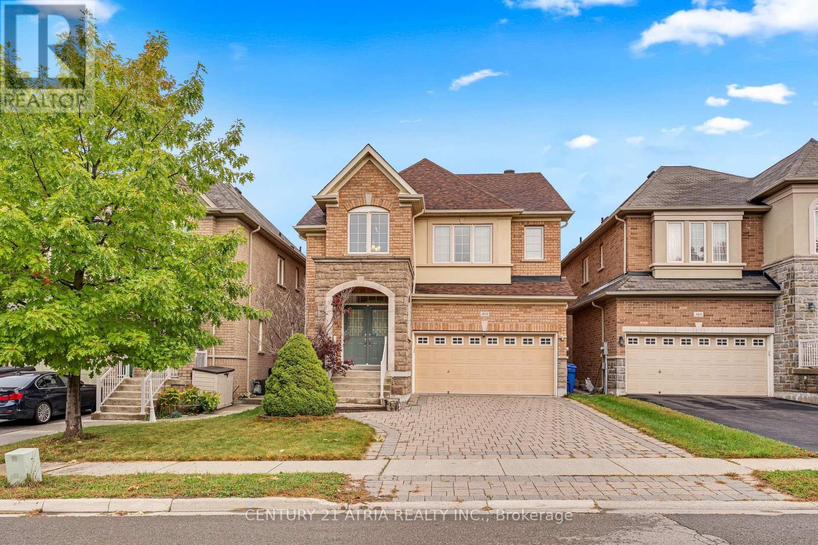468 KWAPIS BOULEVARD, Newmarket, Ontario