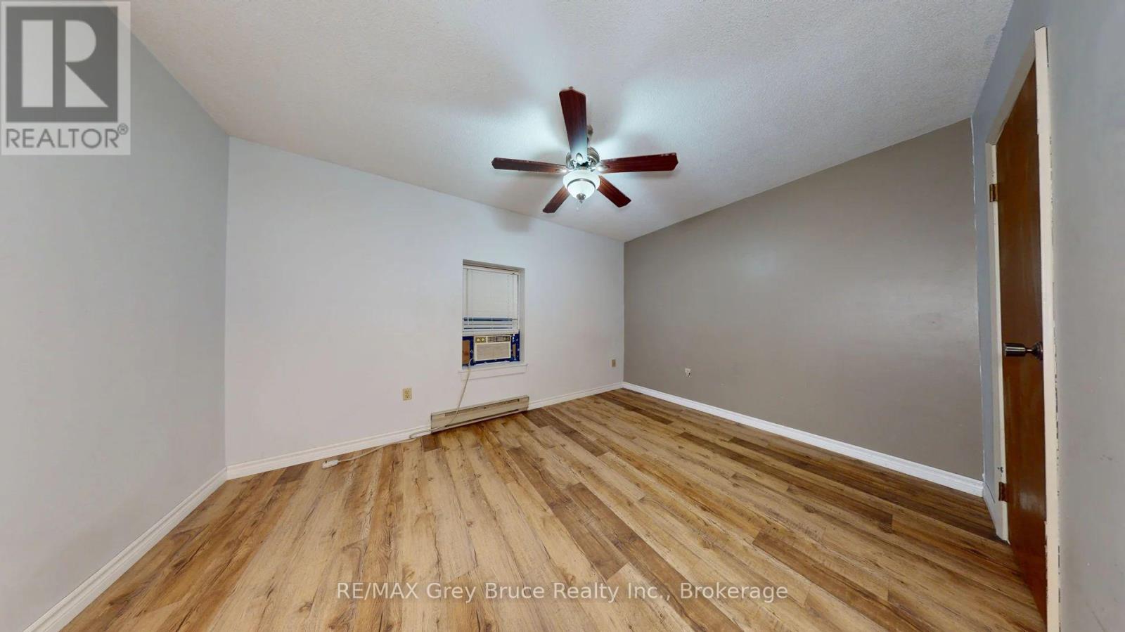 Unit 5 - 108 Queen Street N, West Grey, Ontario  N0G 1R0 - Photo 15 - X13858732