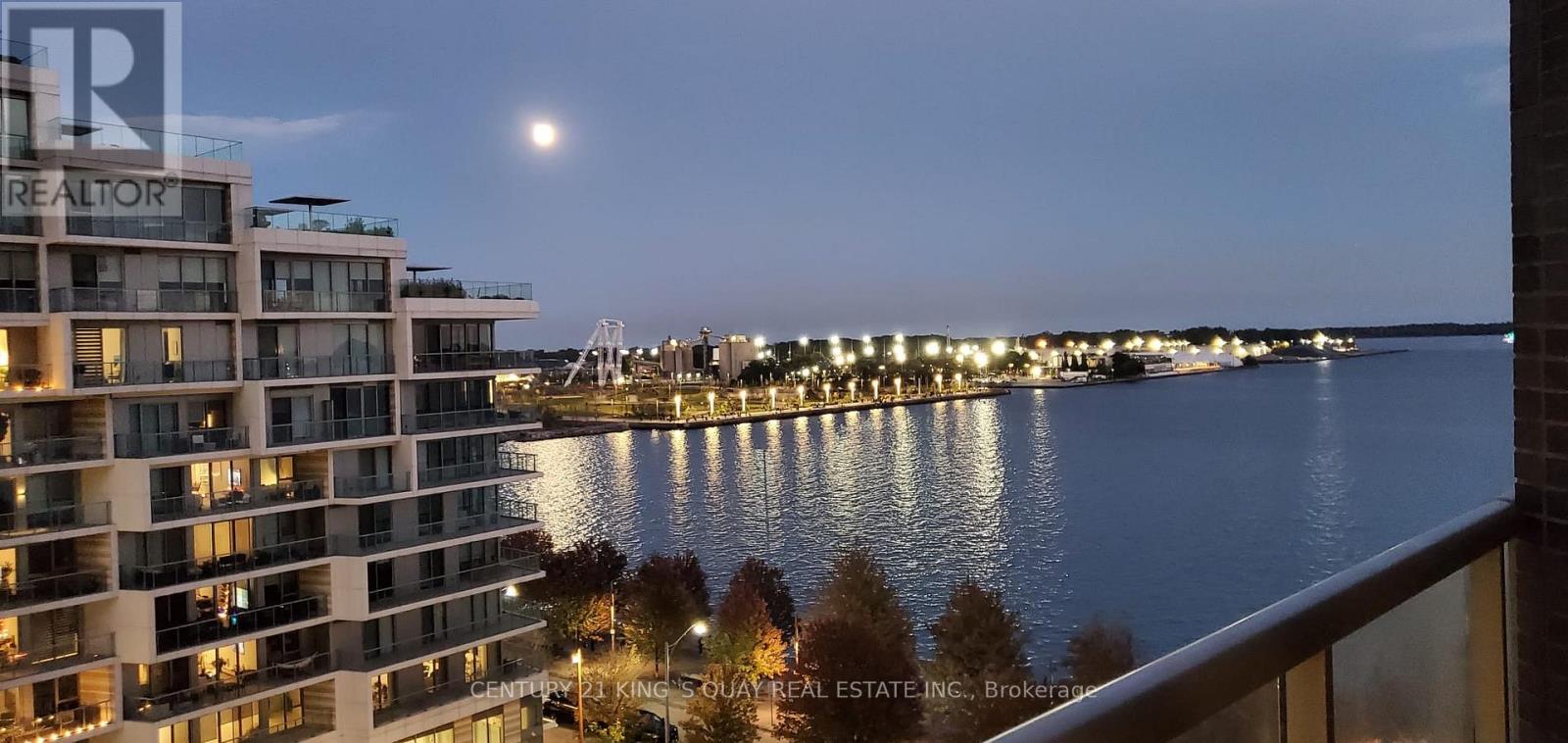 820 - 1 Edgewater Drive, Toronto, Ontario M5A 0L1 - Photo 1 - C13858770