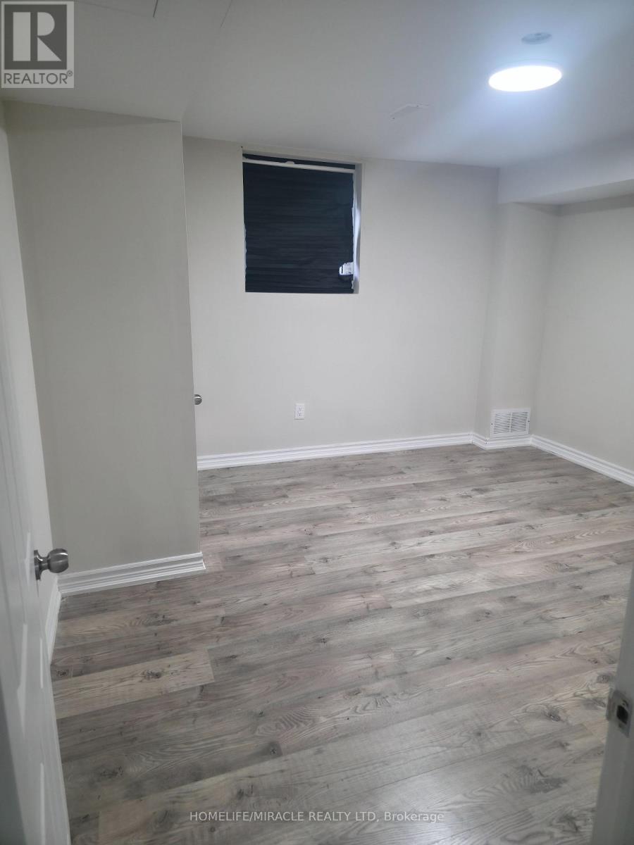 Bsmt - 1022 Glenbourne Drive, Oshawa, Ontario  L1K 2P9 - Photo 12 - E13858724