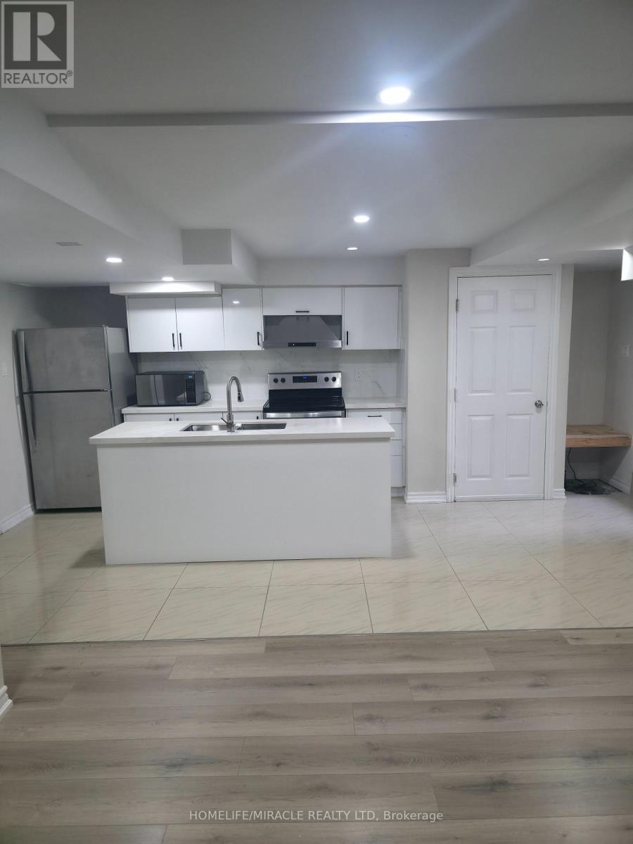 Bsmt - 1022 Glenbourne Drive, Oshawa, Ontario  L1K 2P9 - Photo 7 - E13858724
