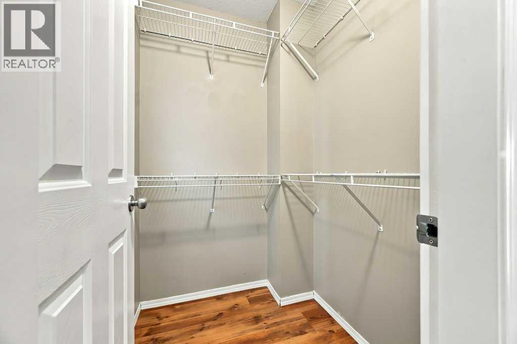 303, 2005 Luxstone Boulevard SW, Airdrie, Alberta  T4B 3J9 - Photo 12 - A2349563