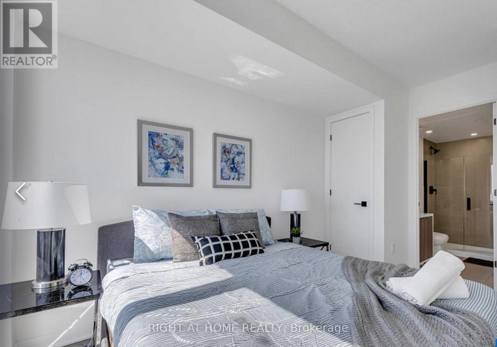 328 - 36 Zorra Street, Toronto, Ontario  M8Z 0G5 - Photo 3 - W13858704