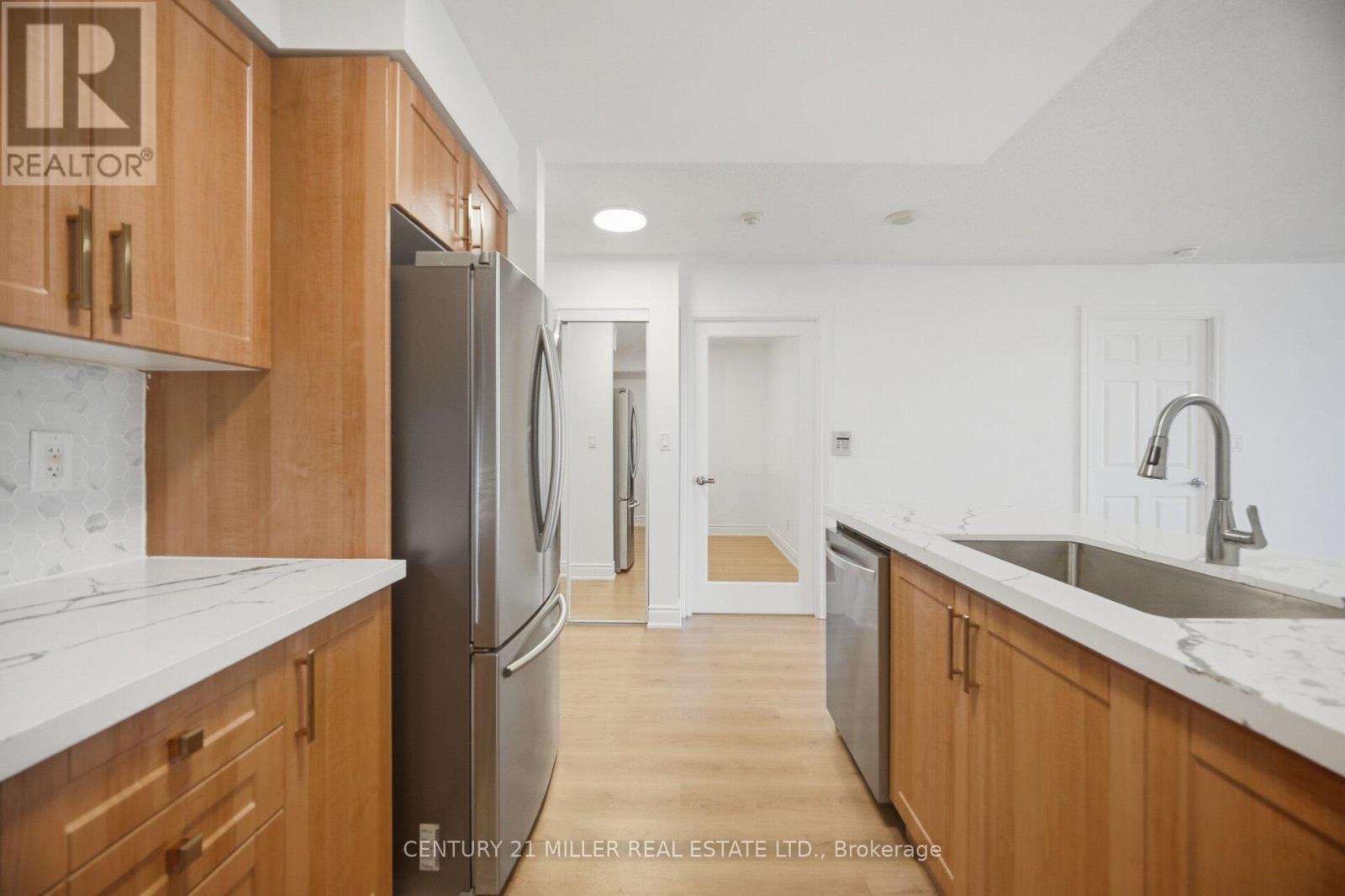 1203 - 310 Burnhamthorpe Road W, Mississauga, Ontario  L5B 3Y5 - Photo 12 - W13858726