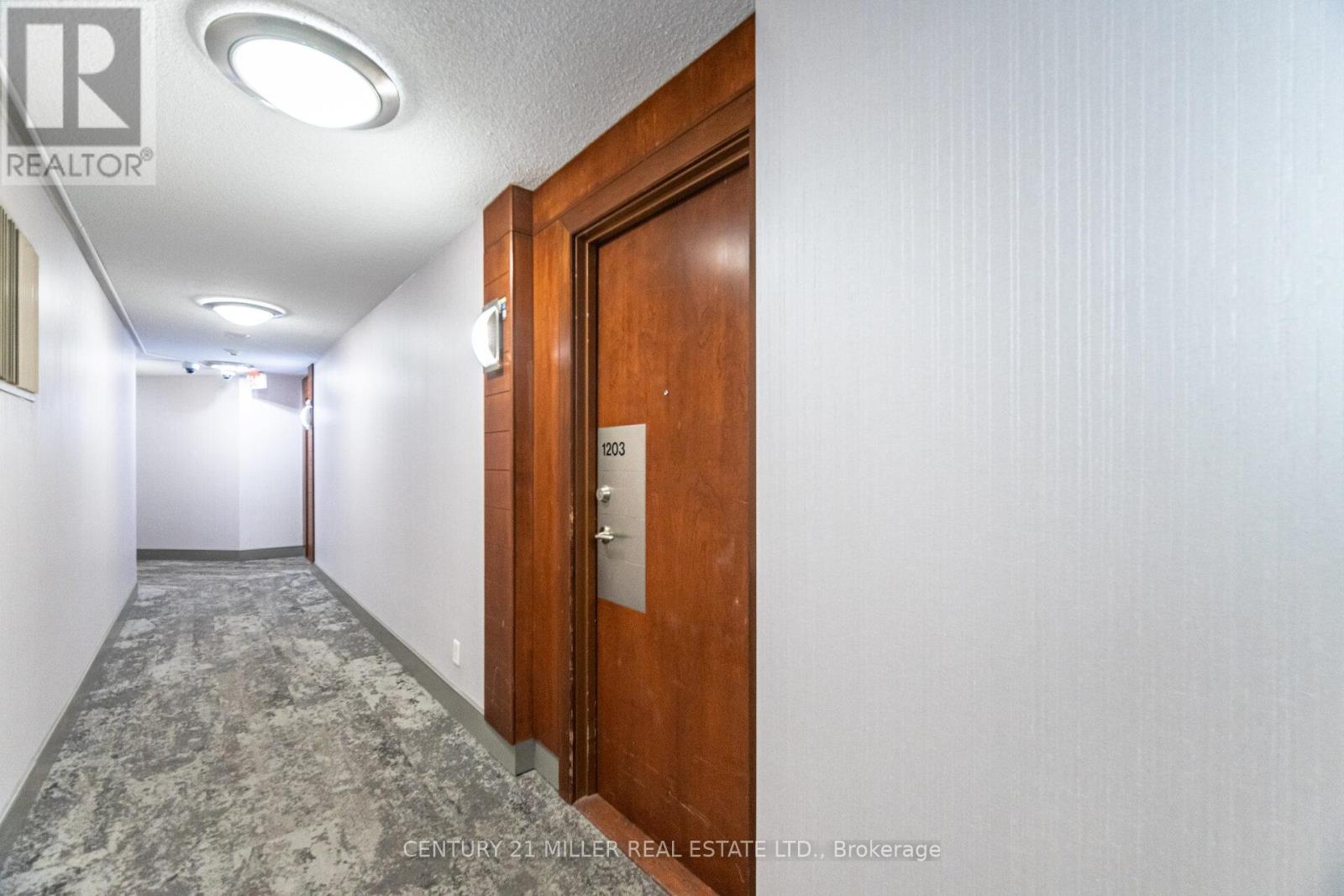 1203 - 310 Burnhamthorpe Road W, Mississauga, Ontario  L5B 3Y5 - Photo 6 - W13858726
