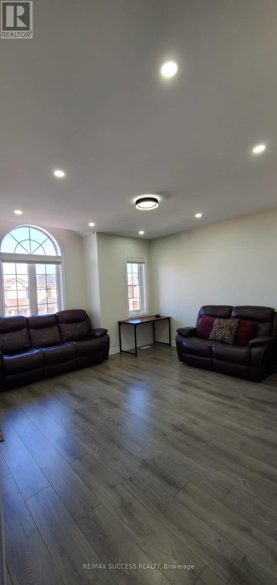 120 Morningside Drive, Halton Hills, Ontario  L7G 0M2 - Photo 12 - W13858756