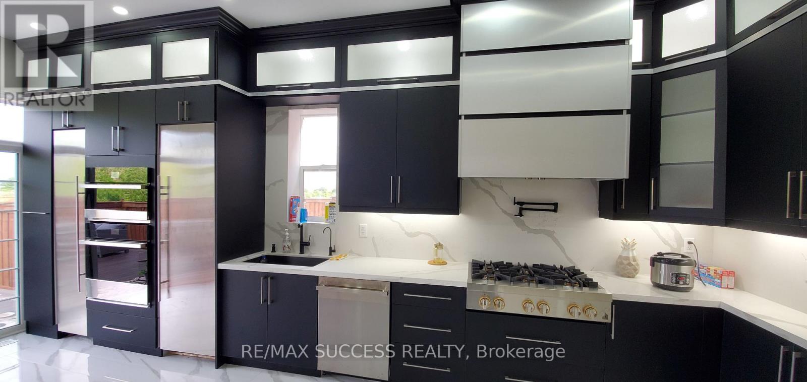120 Morningside Drive, Halton Hills, Ontario  L7G 0M2 - Photo 7 - W13858756