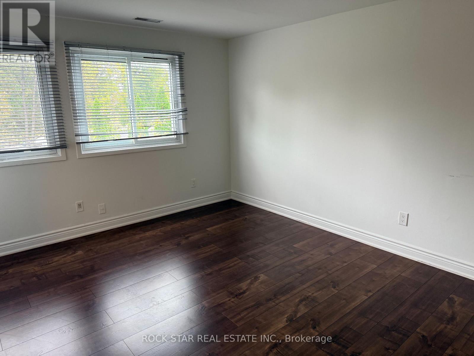 Upper - 15 Hardcastle Court, Brampton, Ontario  L6S 2B2 - Photo 7 - W13858772