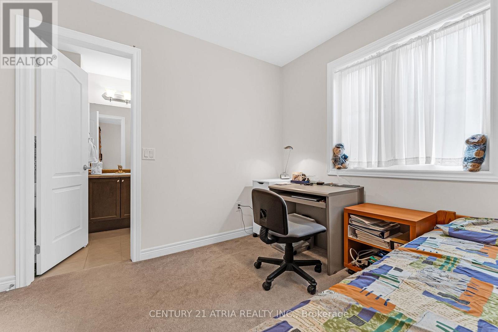 468 Kwapis Boulevard, Newmarket, Ontario  L3X 3K5 - Photo 18 - N13854220