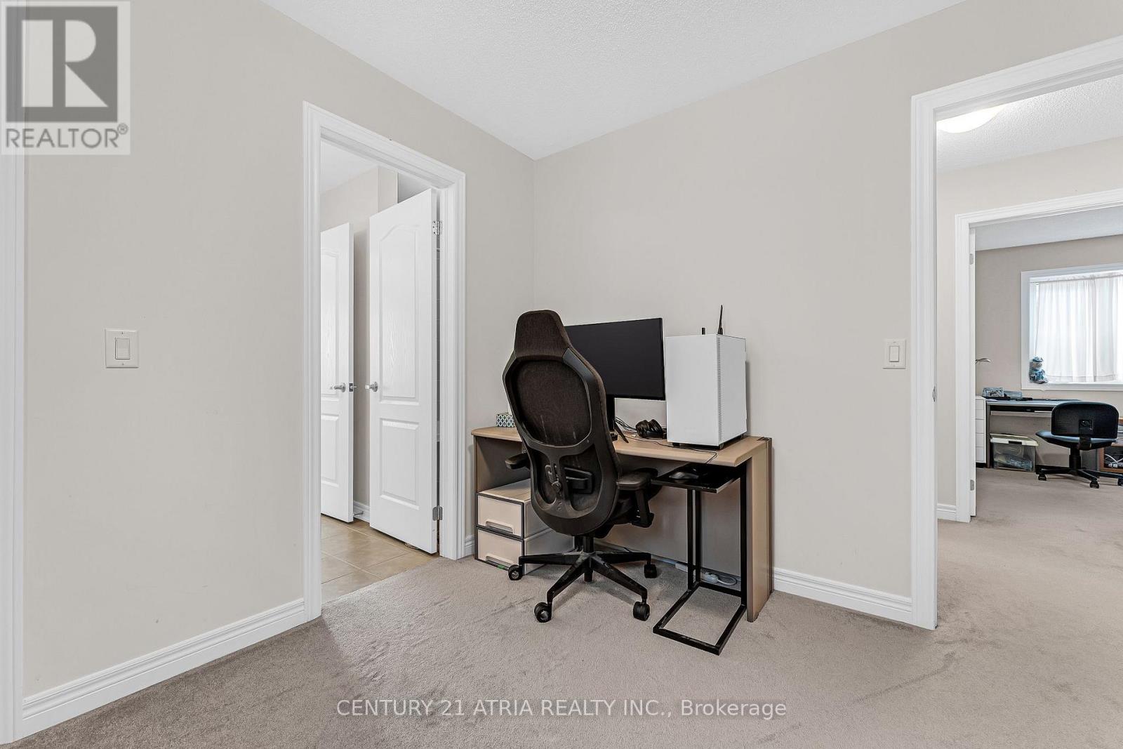 468 Kwapis Boulevard, Newmarket, Ontario  L3X 3K5 - Photo 15 - N13854220