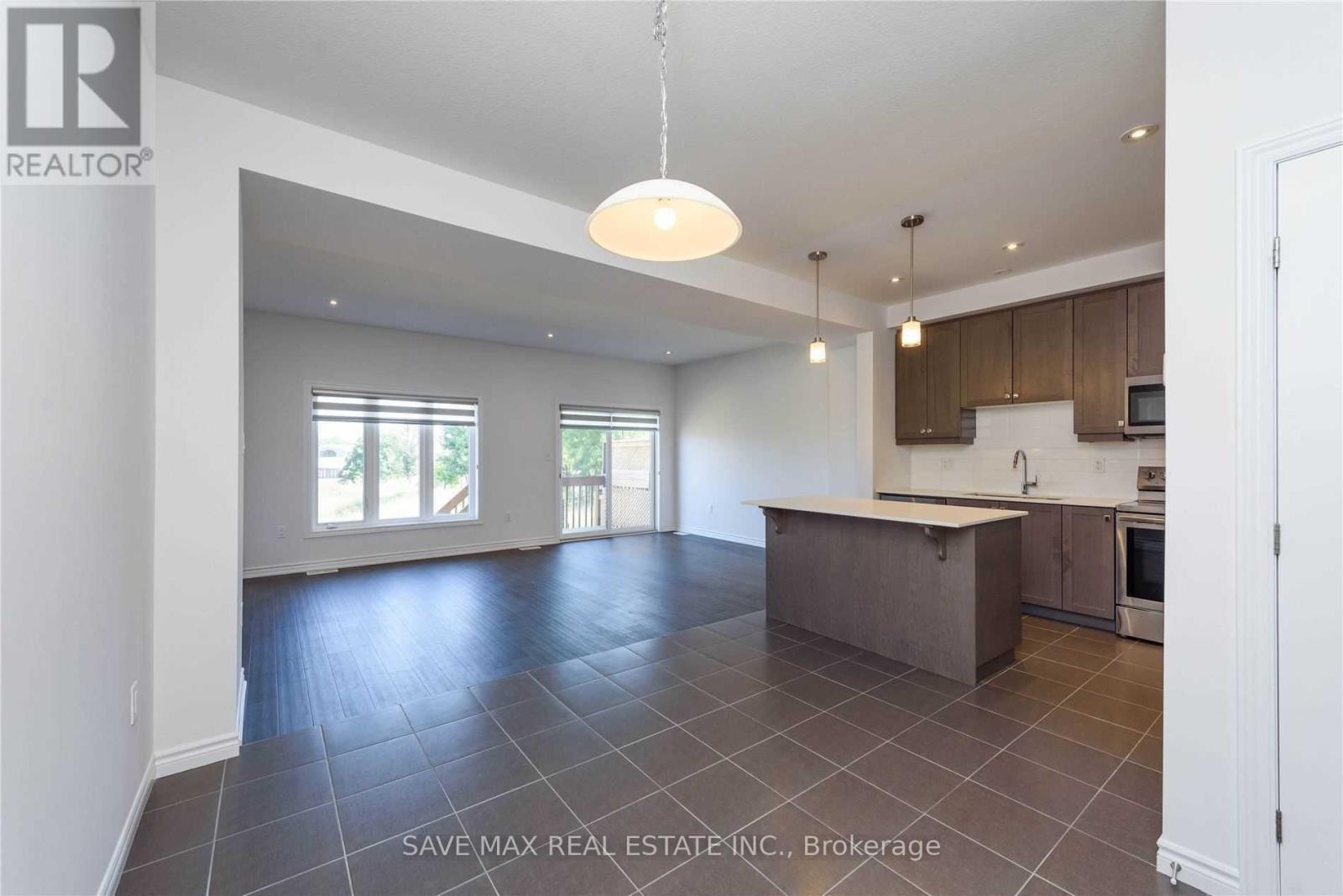 4873 Connor Drive, Lincoln, Ontario  L3J 0S6 - Photo 7 - X13858760