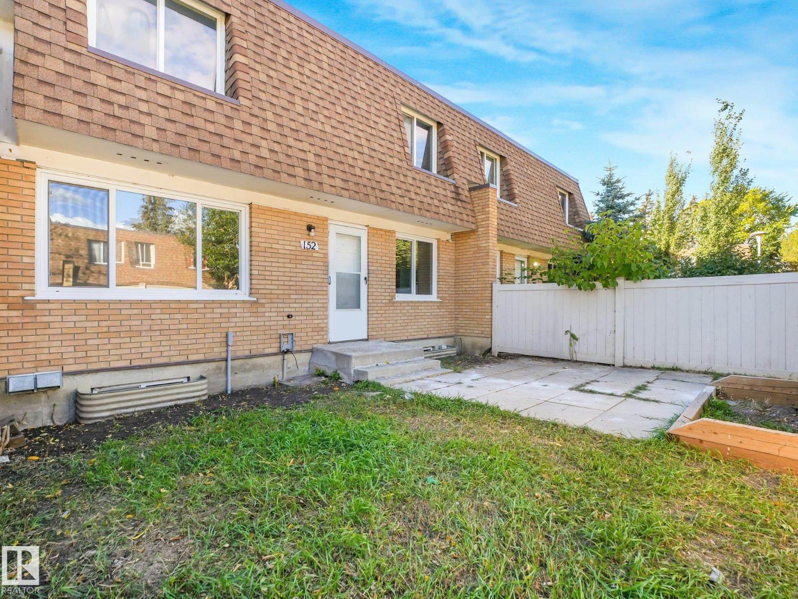 152 Londonderry Square Sq Nw, Edmonton, Alberta  T5C 3C4 - Photo 29 - E4511243