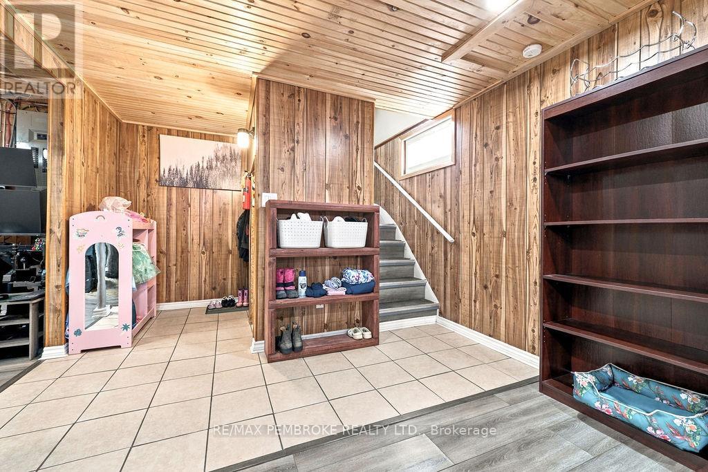 53 Doran Street, Petawawa, Ontario  K8H 1R1 - Photo 28 - X13858808