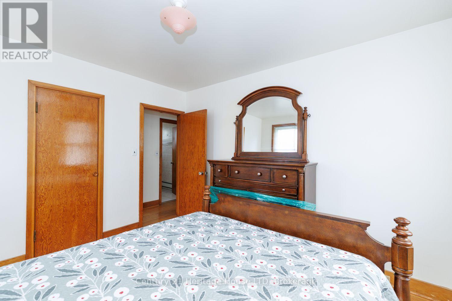 6791 Dunn Street, Niagara Falls, Ontario  L2G 2R3 - Photo 21 - X13858792