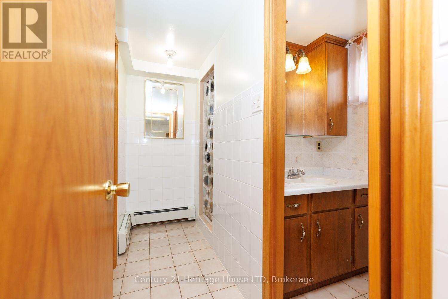 6791 Dunn Street, Niagara Falls, Ontario  L2G 2R3 - Photo 40 - X13858792